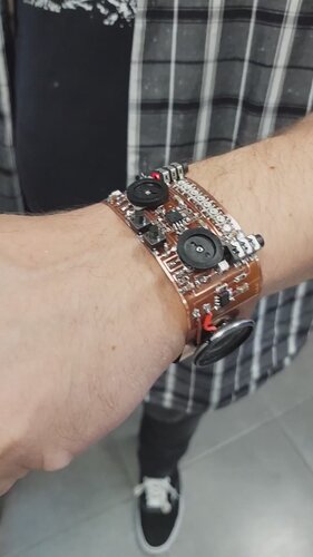 8bitminimixtapebraclet.jpg